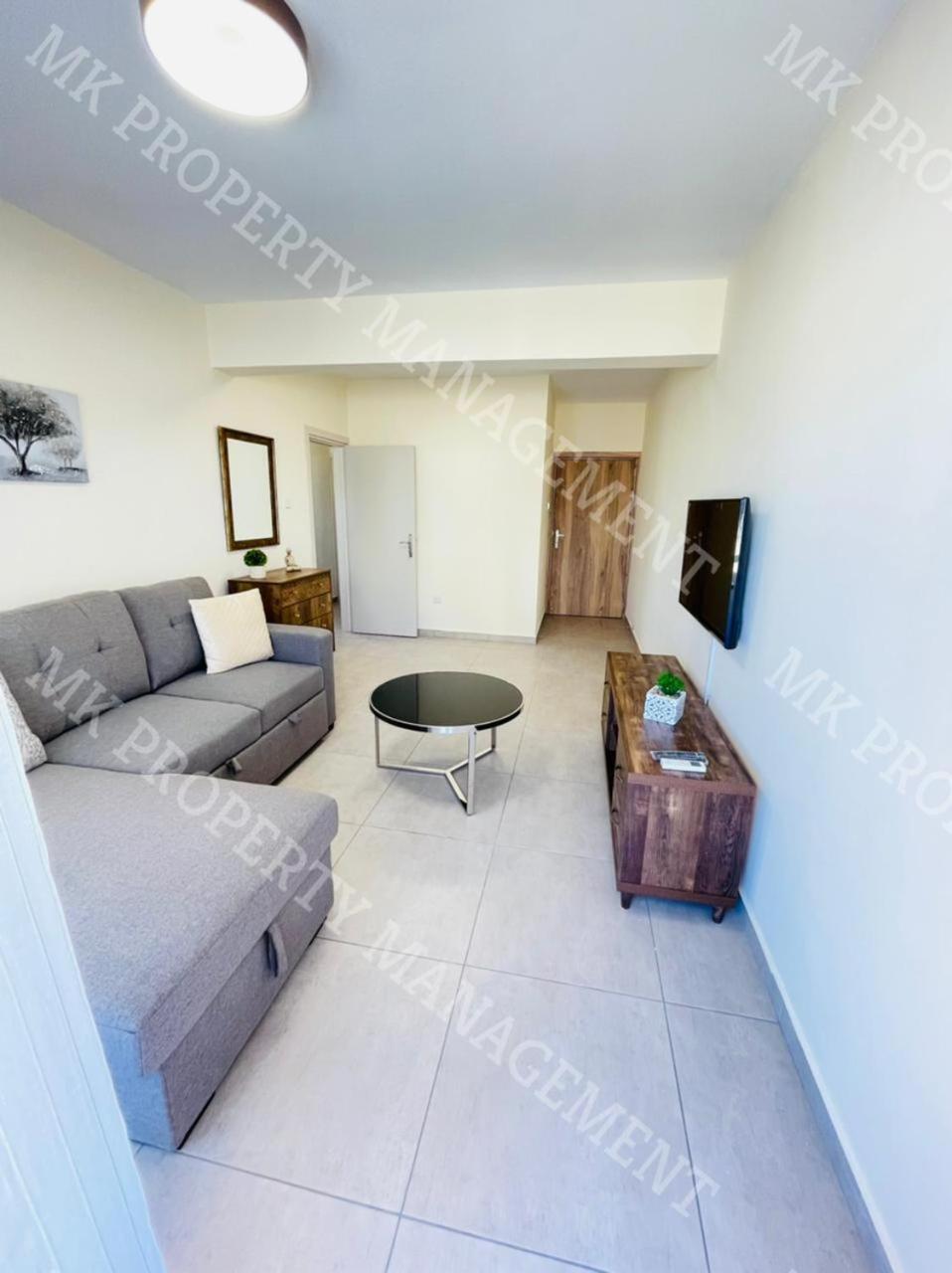Milos City Center Apts No.34 Larnaca Exterior foto