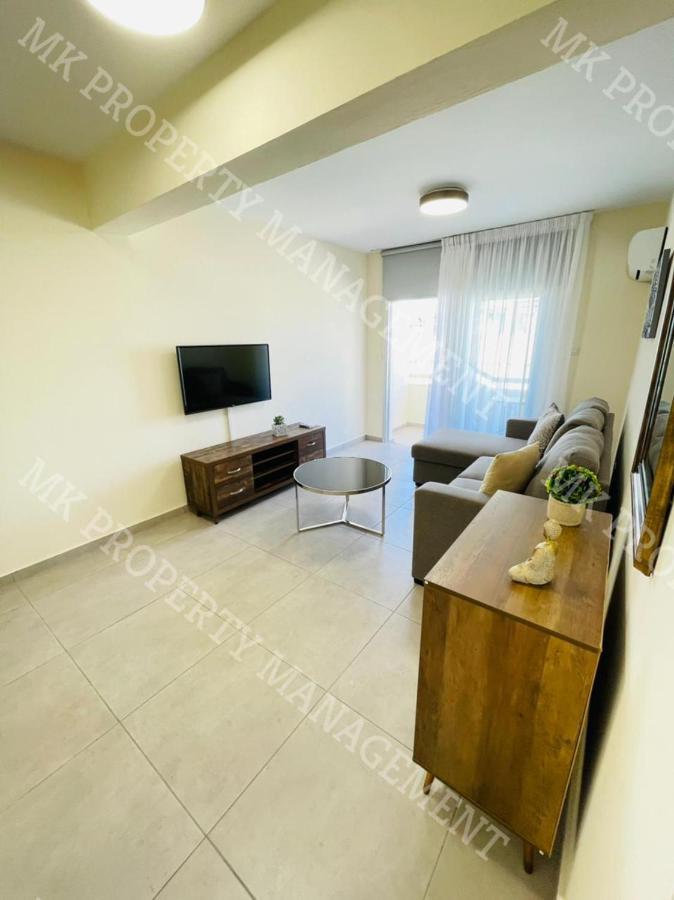 Milos City Center Apts No.34 Larnaca Exterior foto